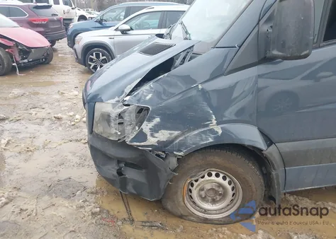 2018 Mercedes-Benz Sprinter 2500 Standard Roof V6 from USA, damaged, VIN WD3PE7CD1JP641345